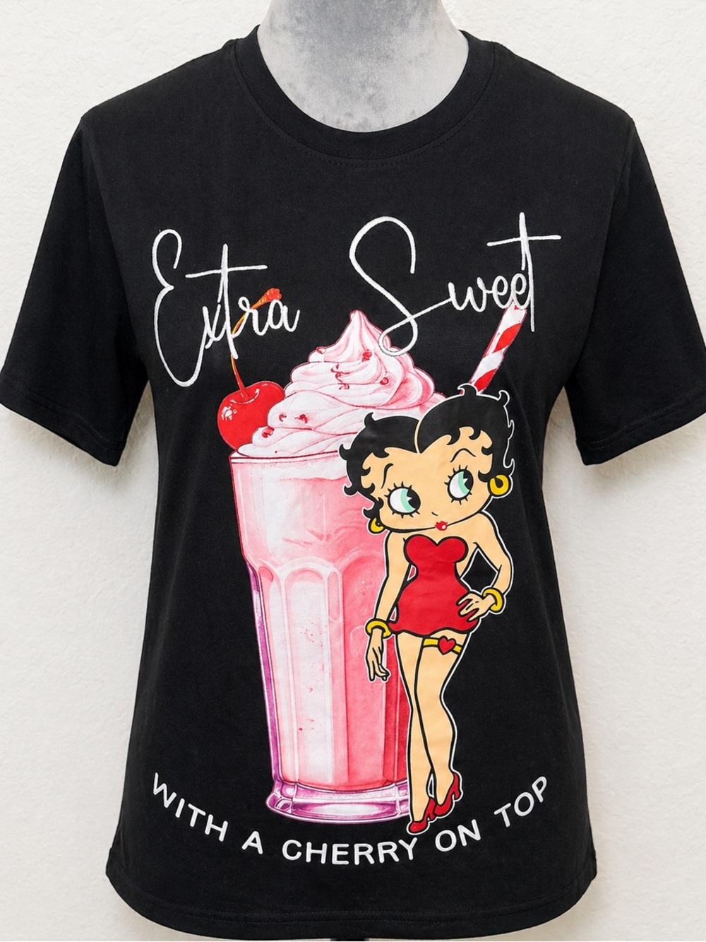 Betty Boop Extra Sweet Graphic Tee Black Small Fleischer Studios Milkshake Shirt
